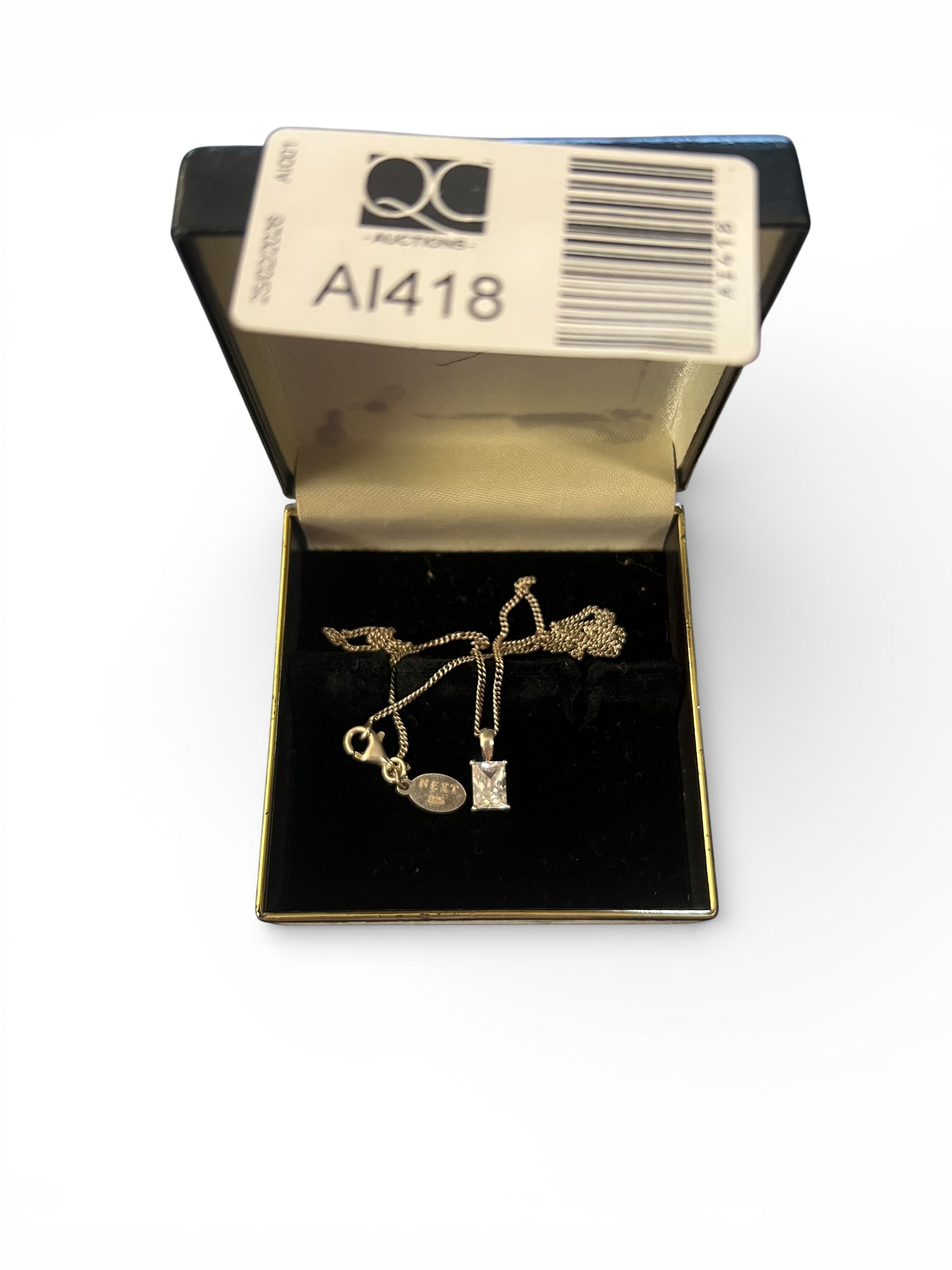 925 Silver Necklace with Central Stone