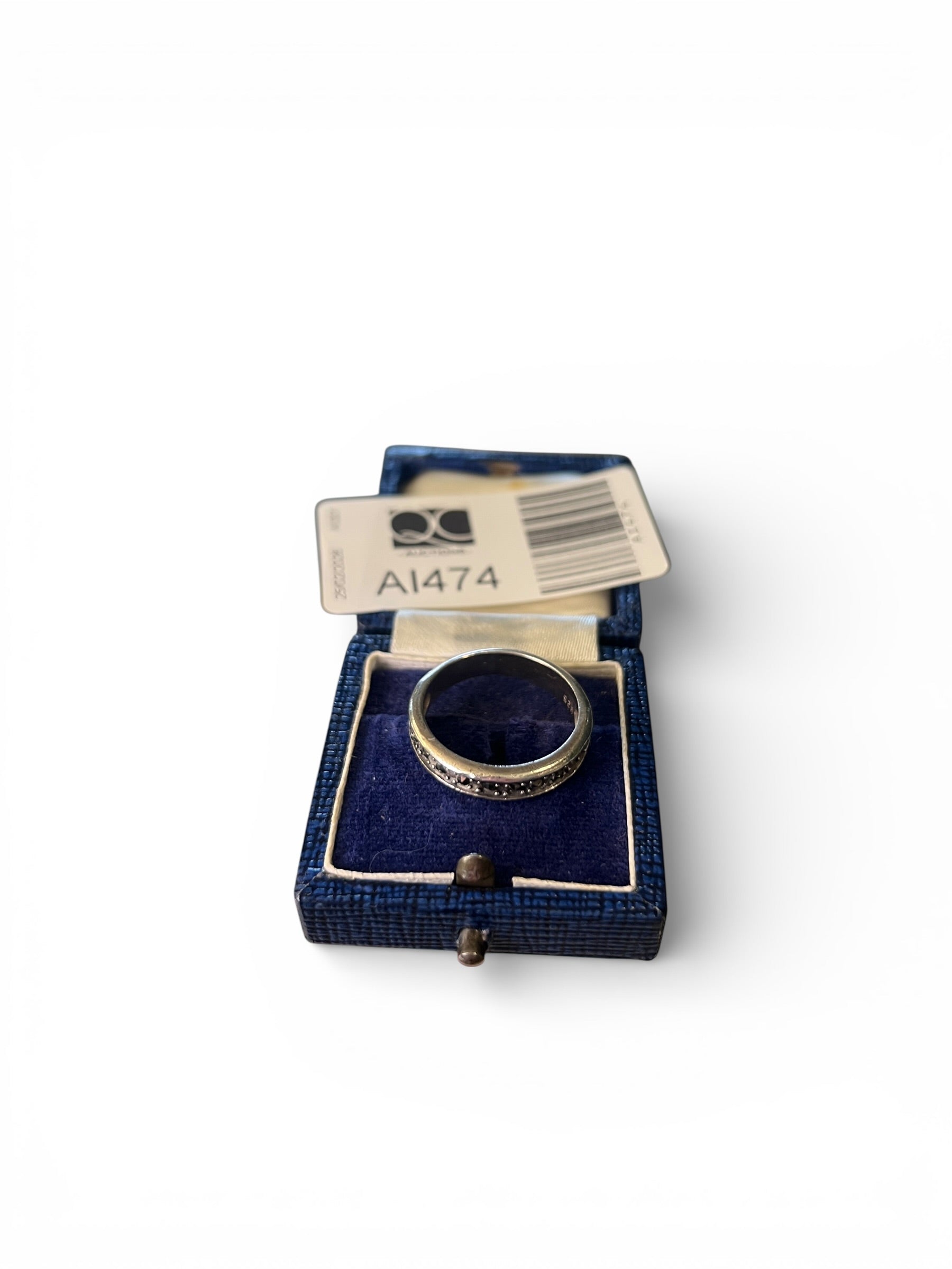 Ladies’ 925 Silver Ring